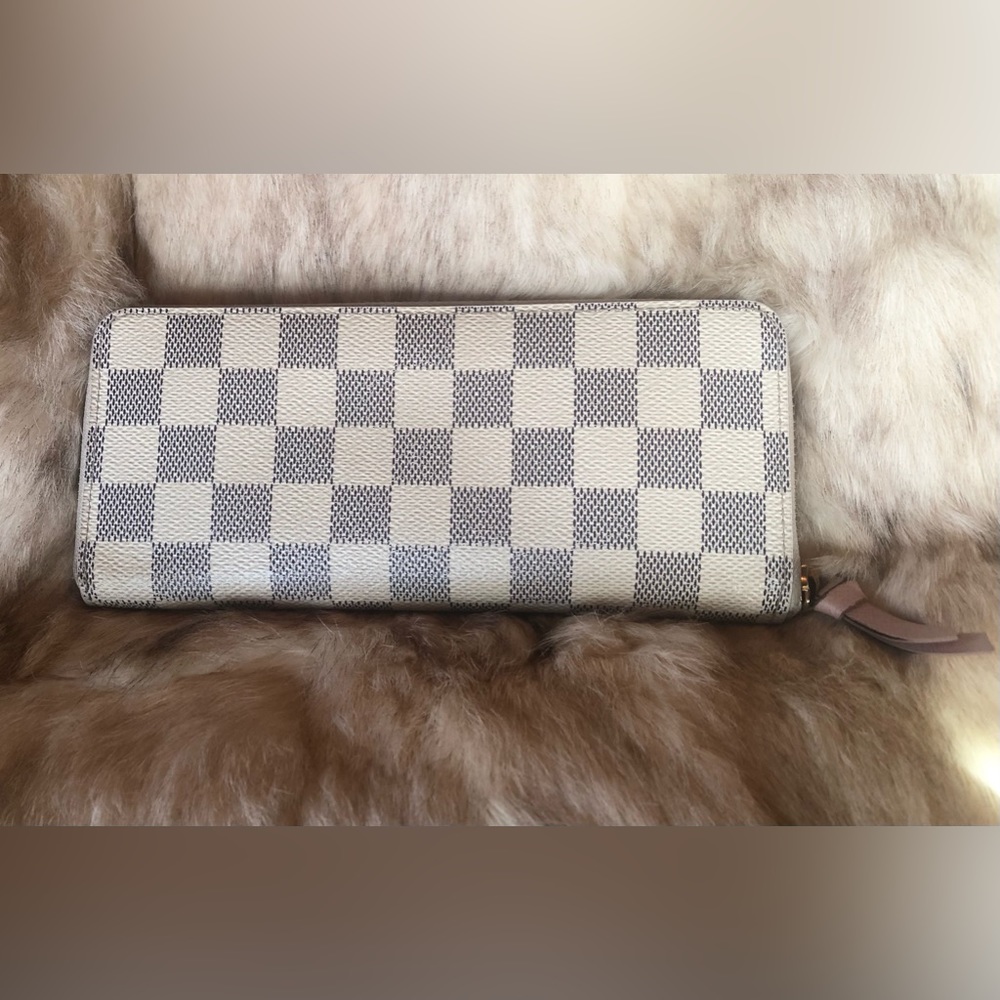 Louis Vuitton Damier Azur Portefeuille Clemence Long Wallet